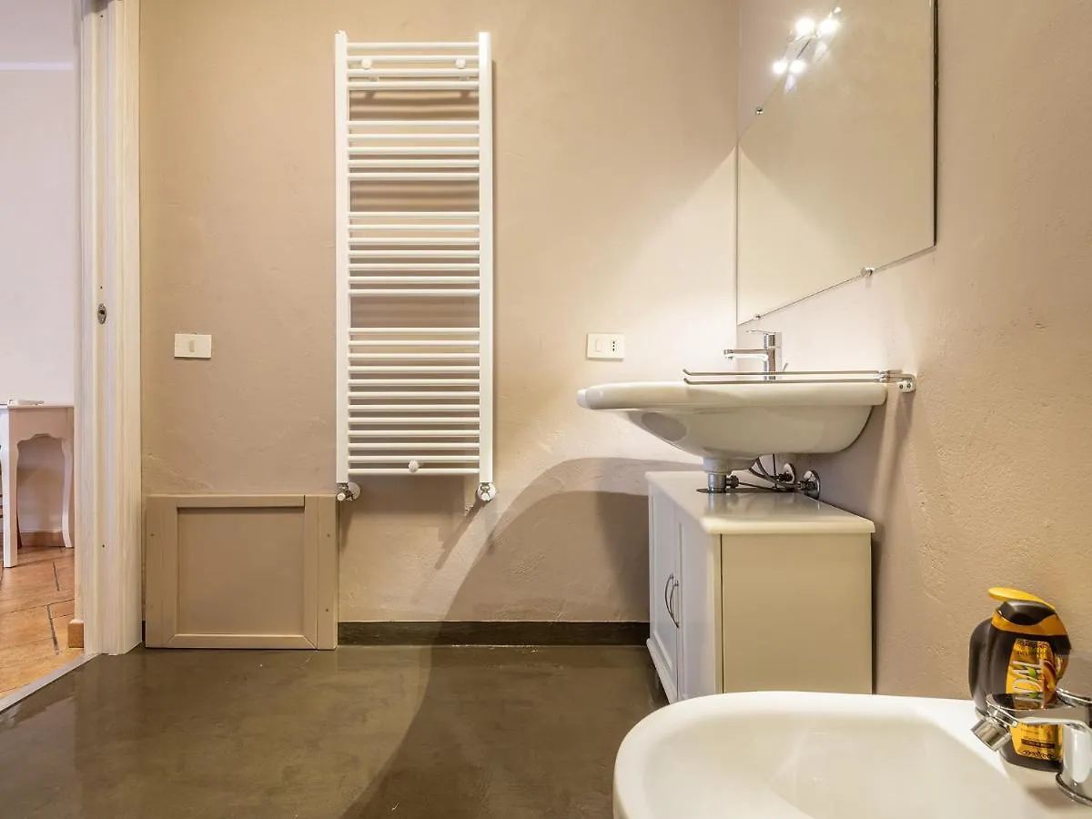 Hotel La Torretta Domus à Quartu SantʼElena Maison d'hôtes
