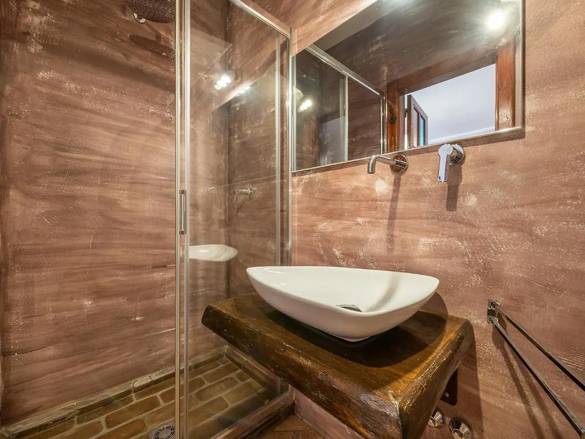 Hotel La Torretta Domus à Quartu SantʼElena Maison d'hôtes