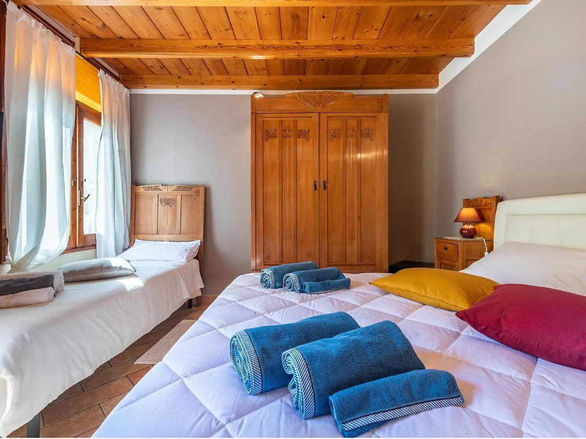 Hotel La Torretta Domus à Quartu SantʼElena Maison d'hôtes